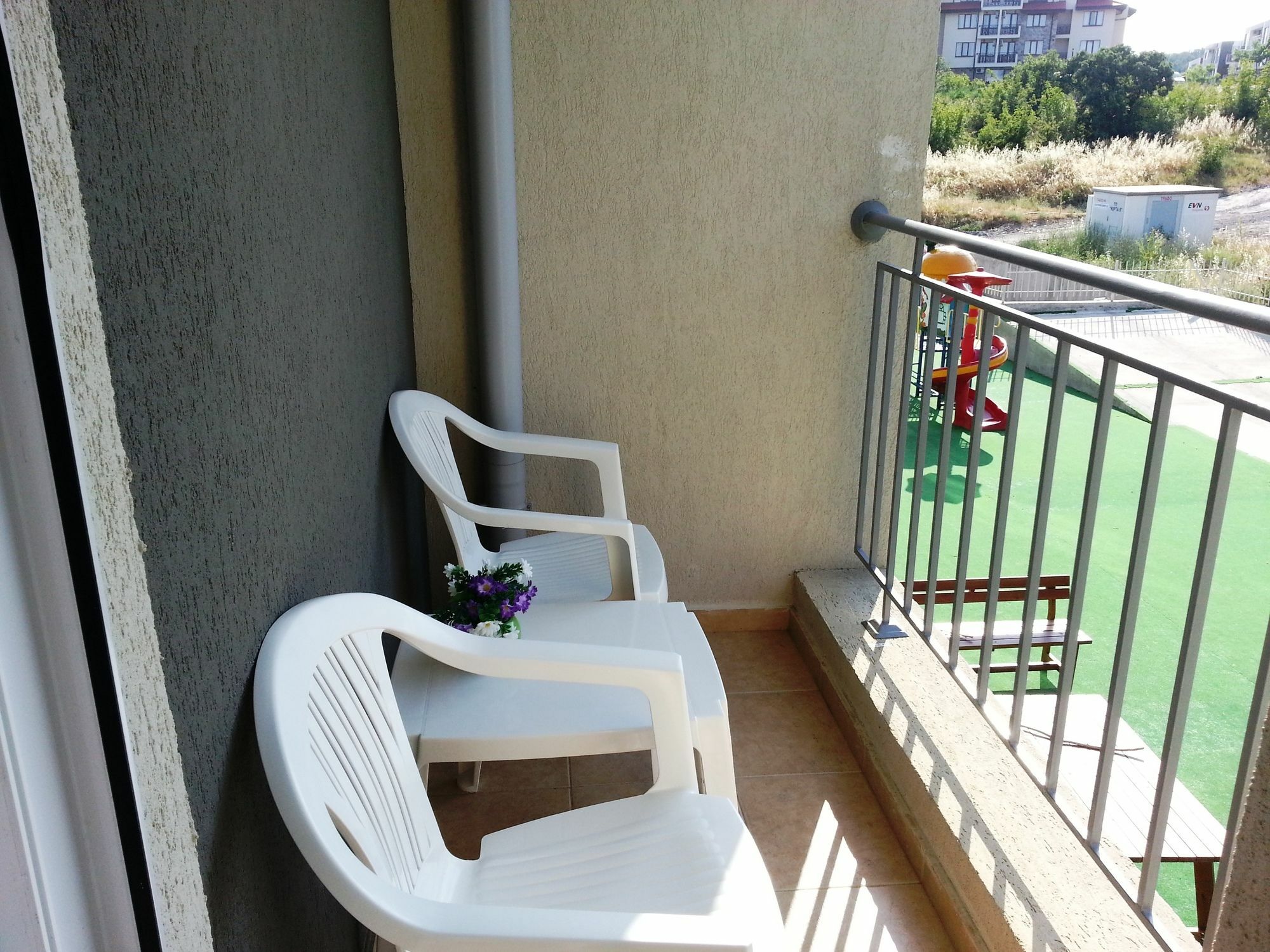 Menada Butterfly Apartment Sveti Vlas Eksteriør billede
