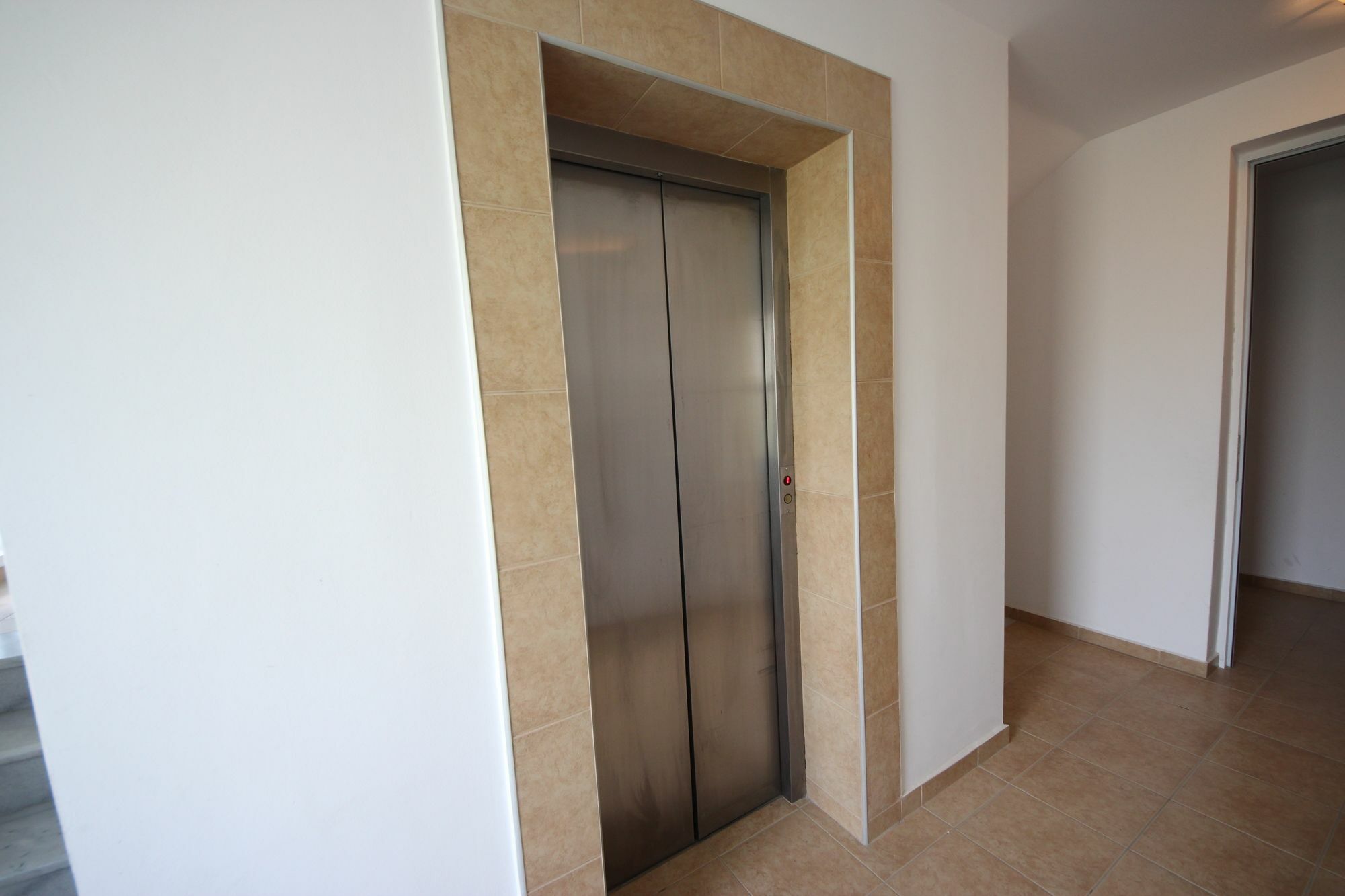 Menada Butterfly Apartment Sveti Vlas Eksteriør billede